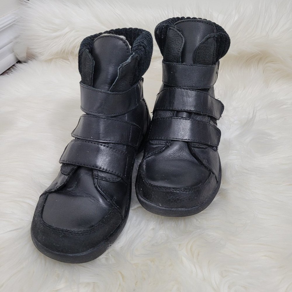 ❤️Manathan Black Leather Womens Ankle Booties Round Toe Loop Straps Size 7 Boot